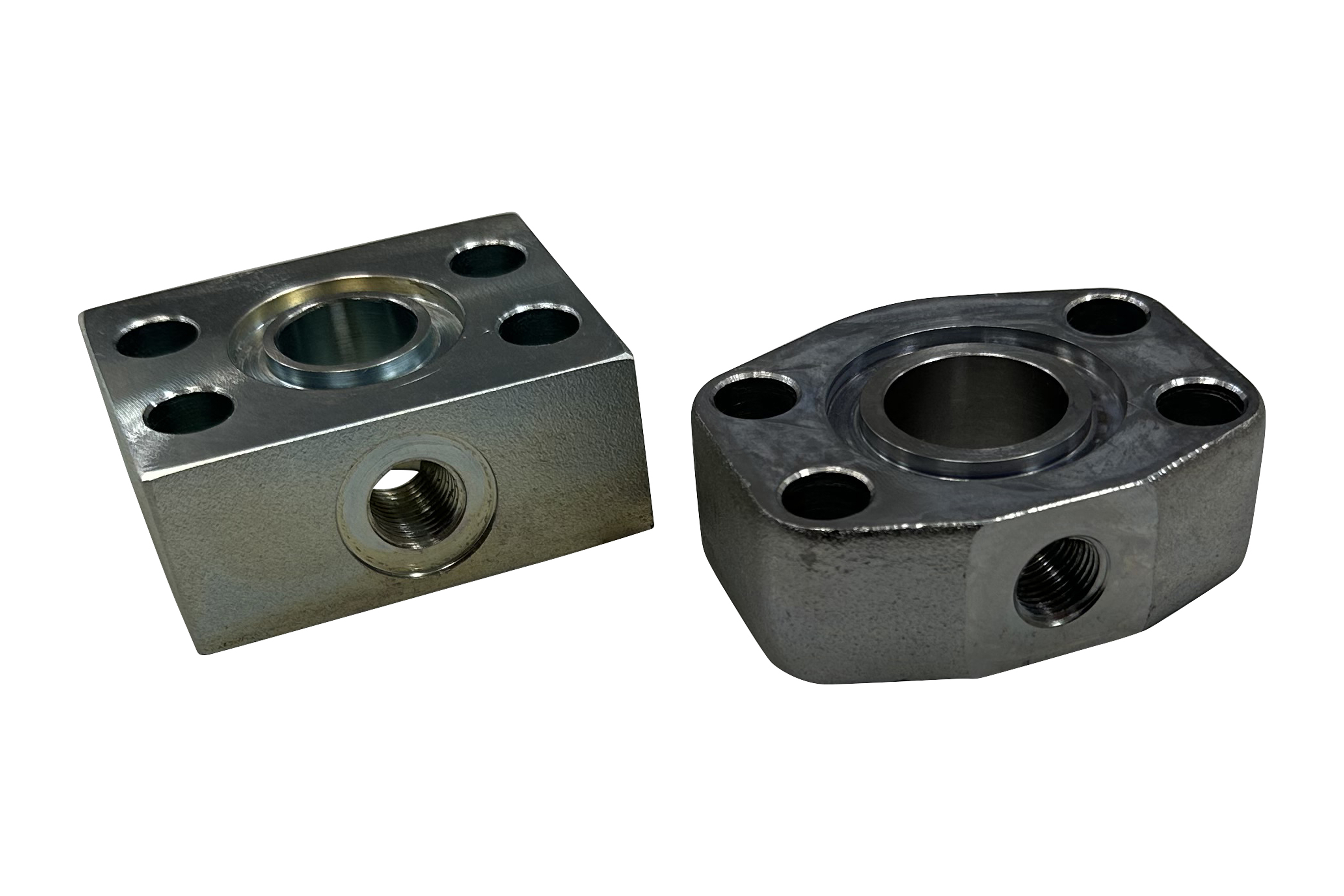 SAE Zwischenflansche